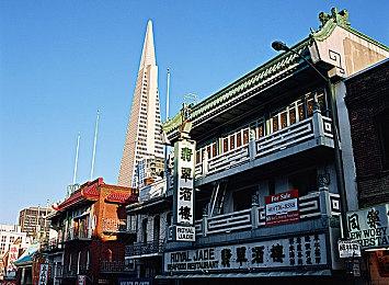 会爆衣的二次元类银河城游戏《少女与学院城》Demo更新，隐藏BOSS强势来袭！